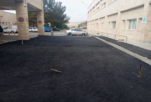 آسفالت-رمپ-اورژانس-بیمارستان-شهید-دکتر-قلی‌پور-گامی-بلند-در-جهت-تسهیل-تردد-بیماران-و-همراهان