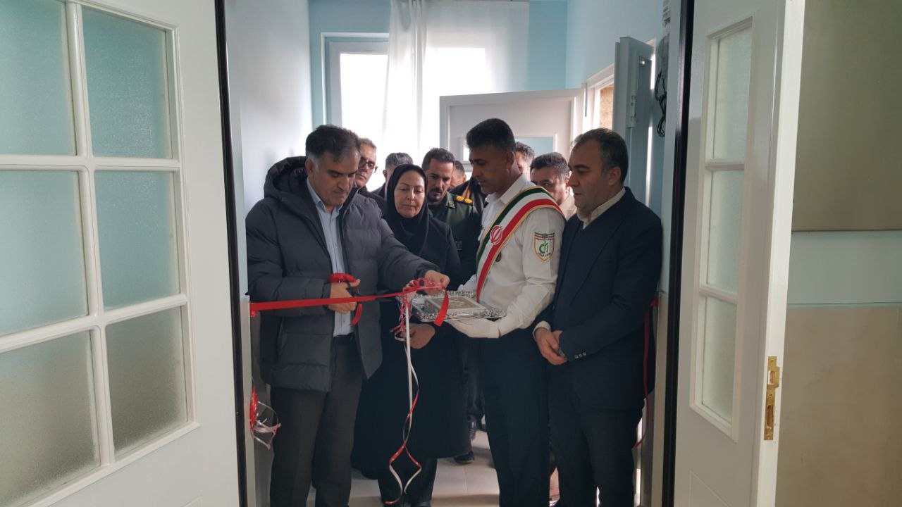 -پایگاه-اورژانس-۱۱۵-بین‌جاده‌ای-کوره‌کانی-با-هدف-تکمیل-شبکه-امداد-جاده‌ای،-کاهش-زمان-رسیدن-نیروهای-اورژانس-و-ارتقای-شاخص‌های-سلامت-و-ایمنی-در-یکی-از-پرترددترین-و-پرخطرترین-محورهای-ارتباطی-منطقه-راه‌اندازی-شد·-